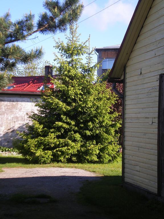 Jannseni Accommodation Pärnu Eksteriør billede